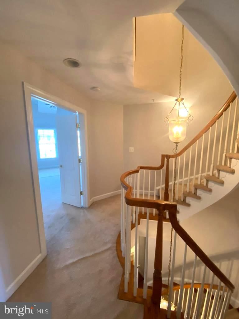 MCLEAN PLACE TOWNHOME - Residential Lease