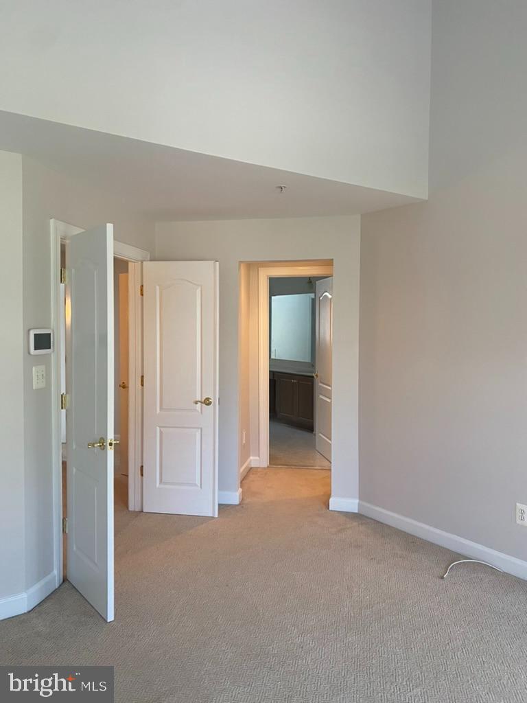 MCLEAN PLACE TOWNHOME - Residential Lease