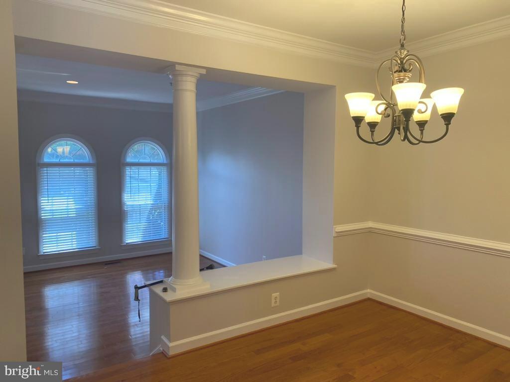 MCLEAN PLACE TOWNHOME - Residential Lease