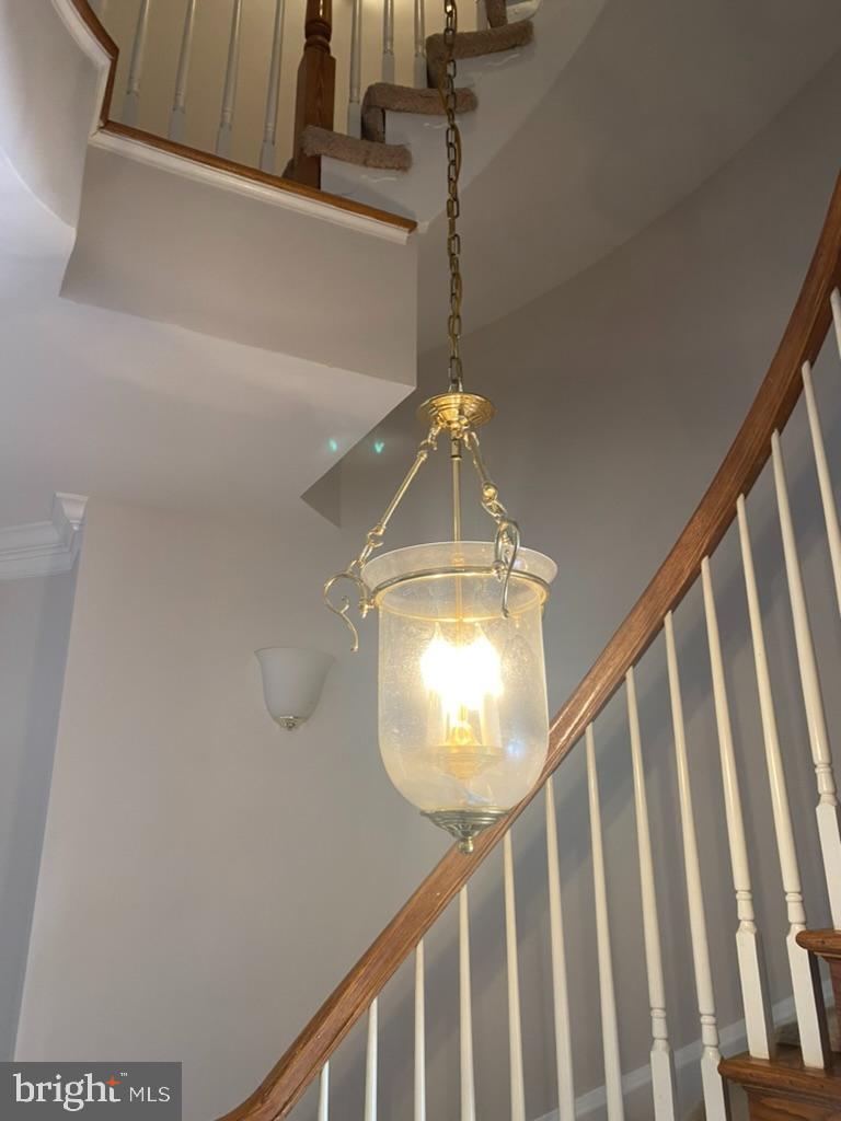 MCLEAN PLACE TOWNHOME - Residential Lease