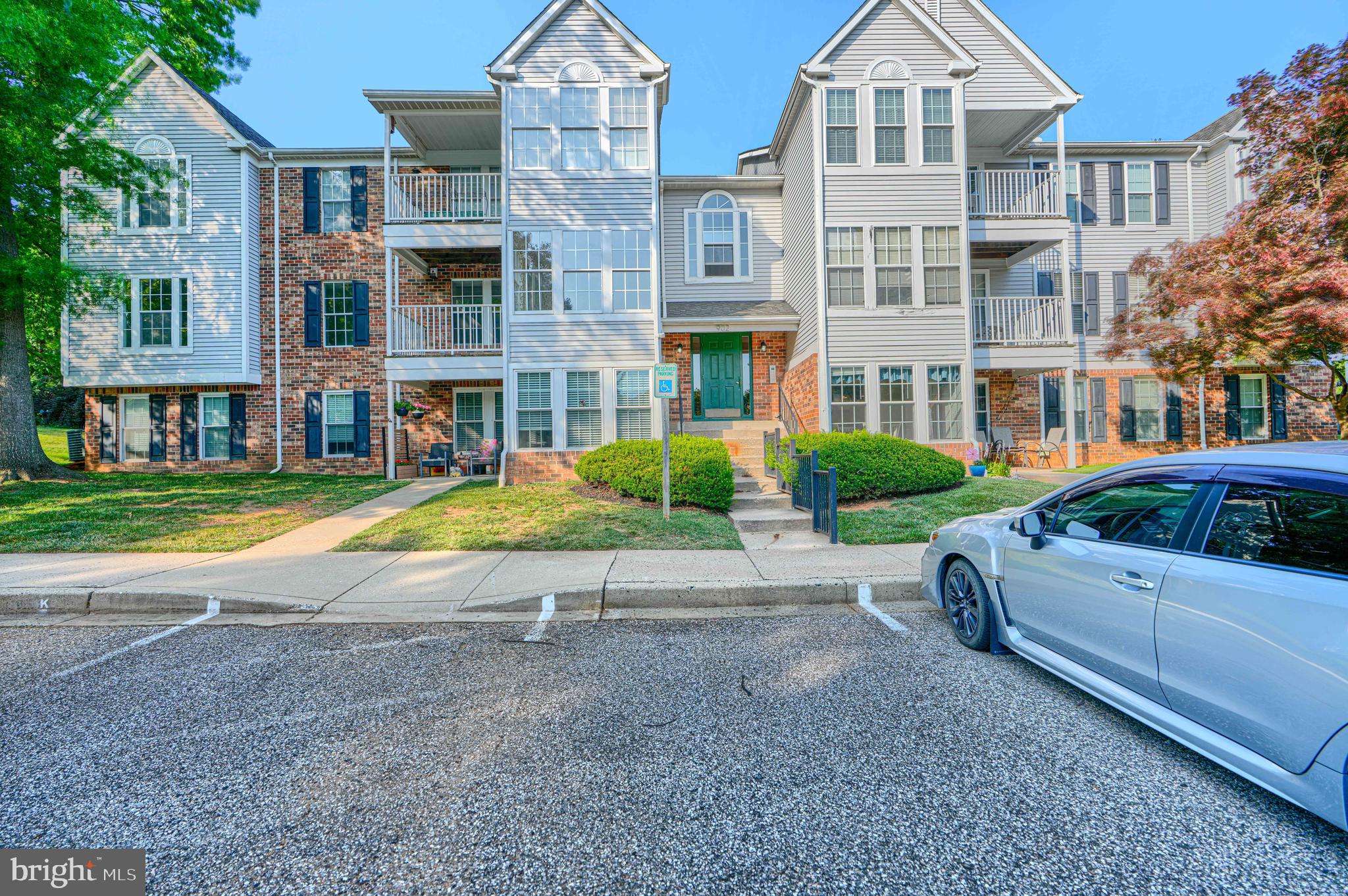 902 JESSICAS LANE D 902-D
