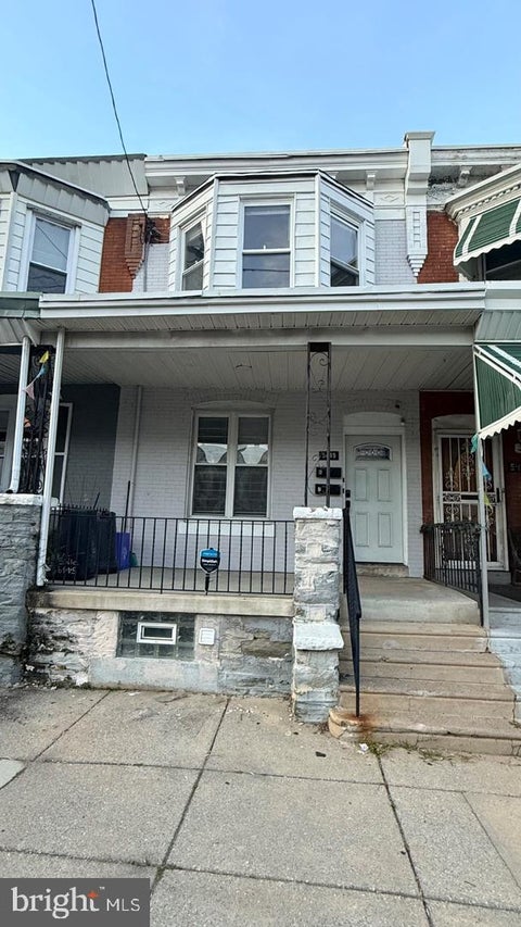 Townhouse For Rent - 5449 Pine Street #B<br/> Philadelphia County, PHILADELPHIA, PA 19143