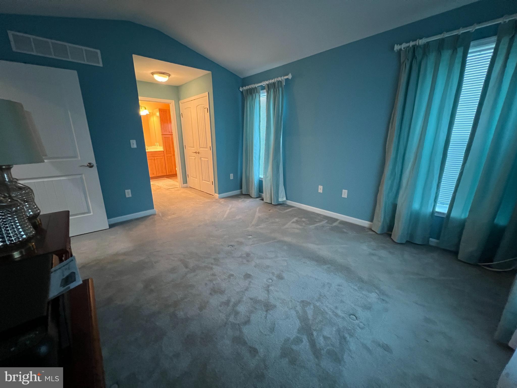 NOBLES POND - Residential