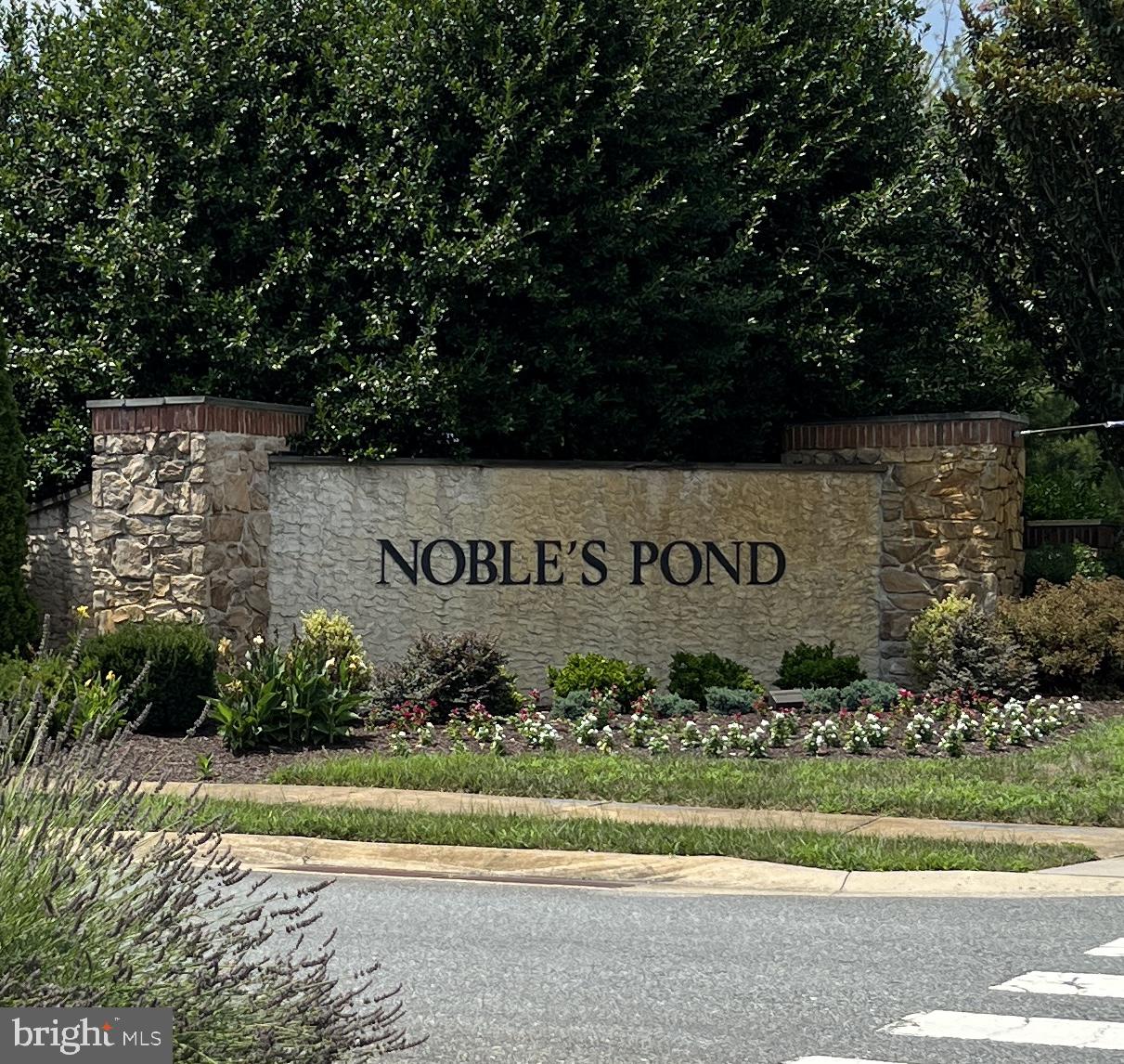 NOBLES POND - Residential