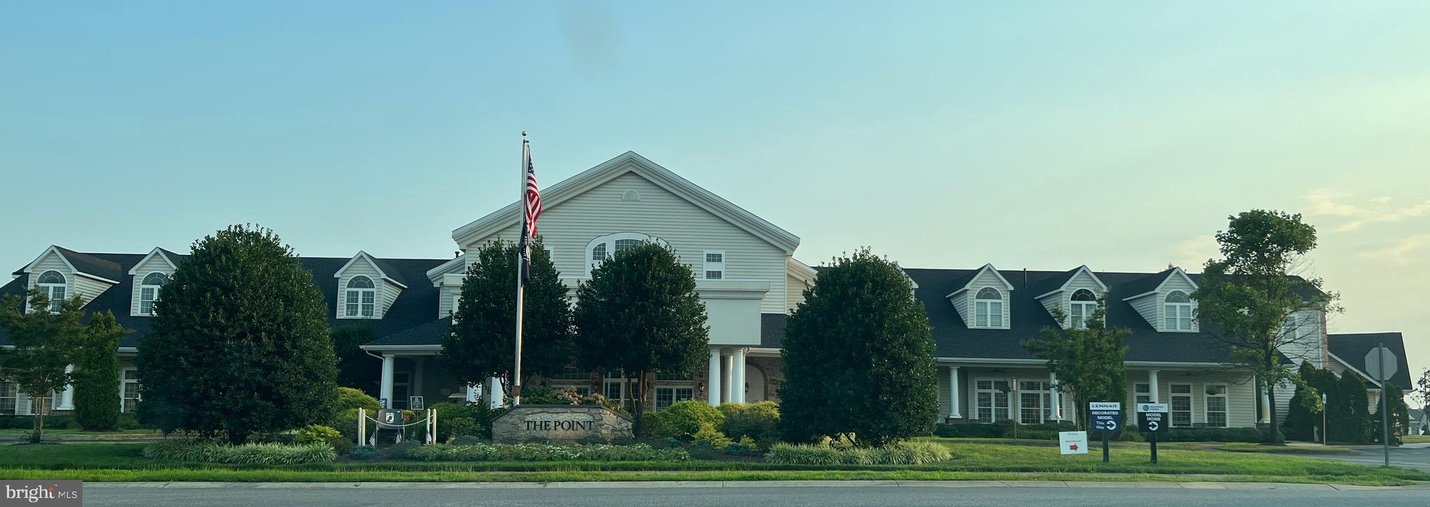 NOBLES POND - Residential