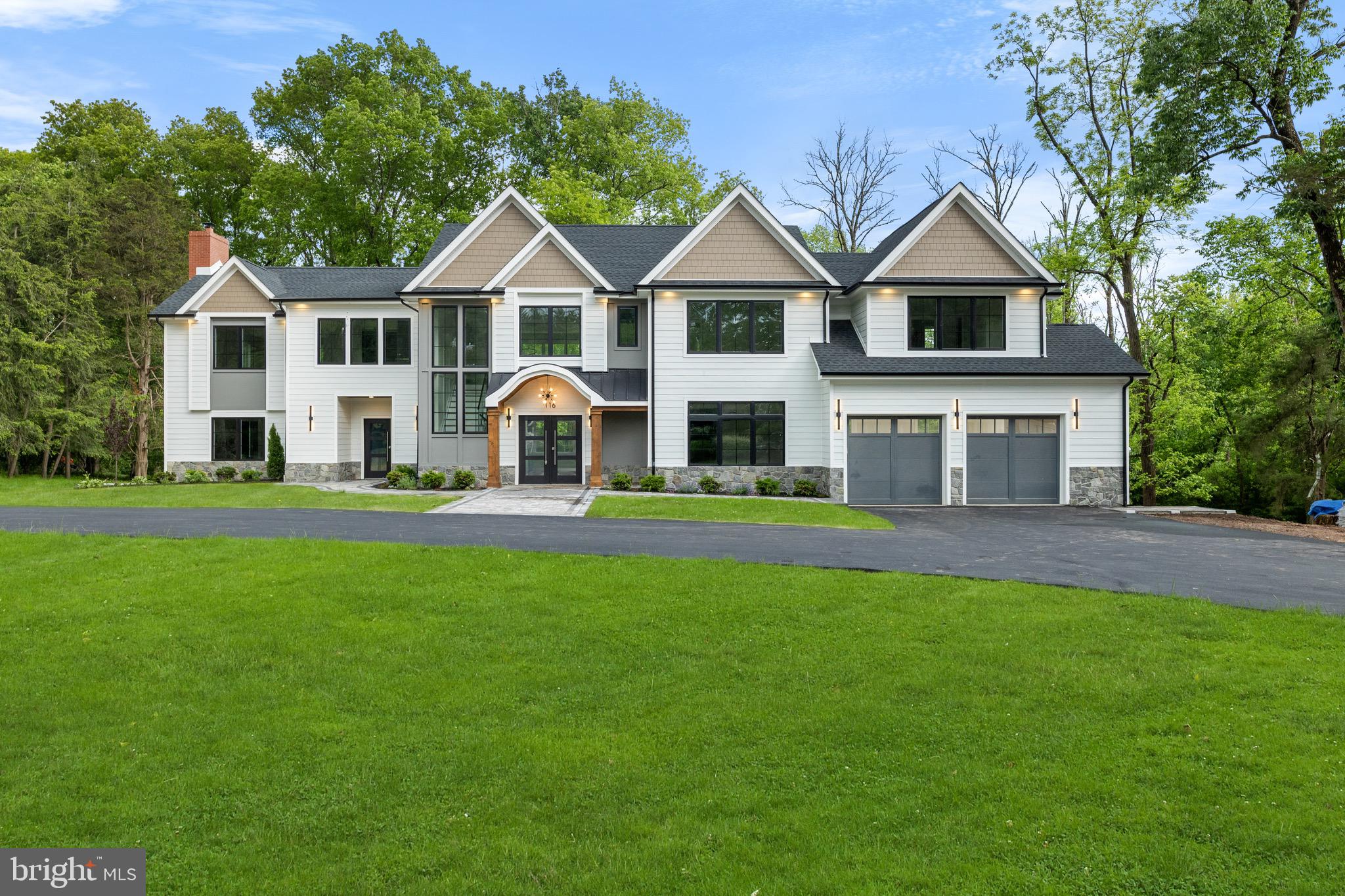 116 HUNT DRIVE