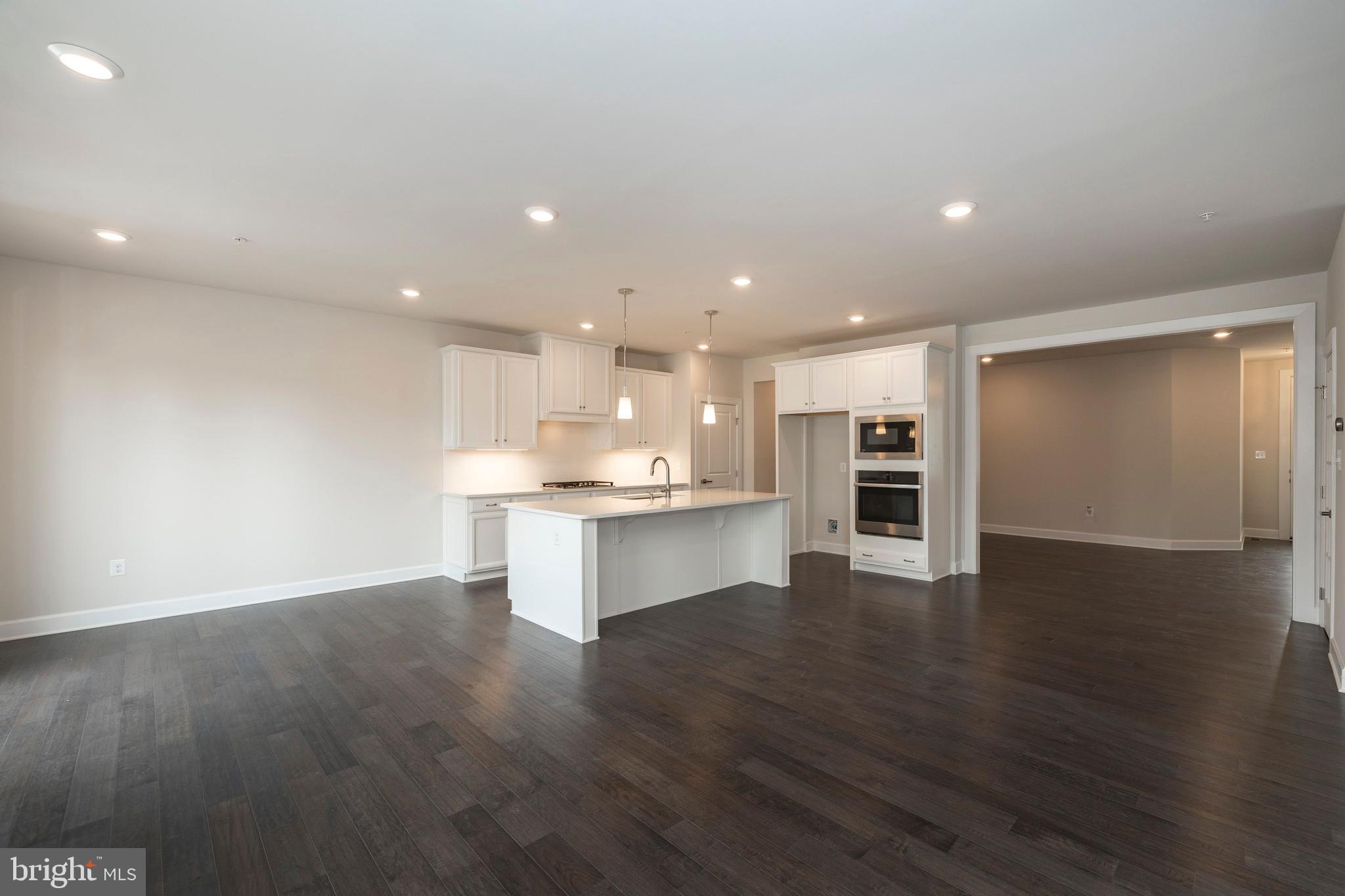 MALVERN CROSSING - Residential