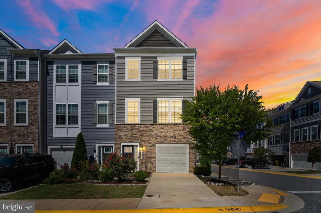 7771 Venice Lane, Severn, MD 21144