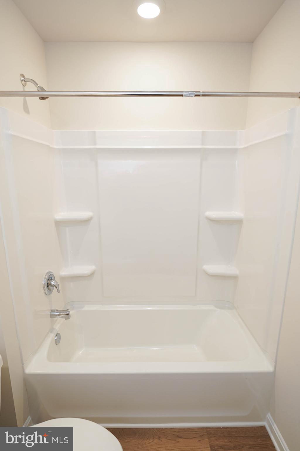 SASSAFRAS MEADOWS - Residential Lease