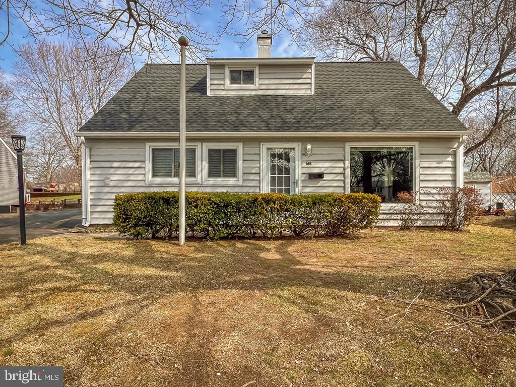 568 SHERMAN LANE