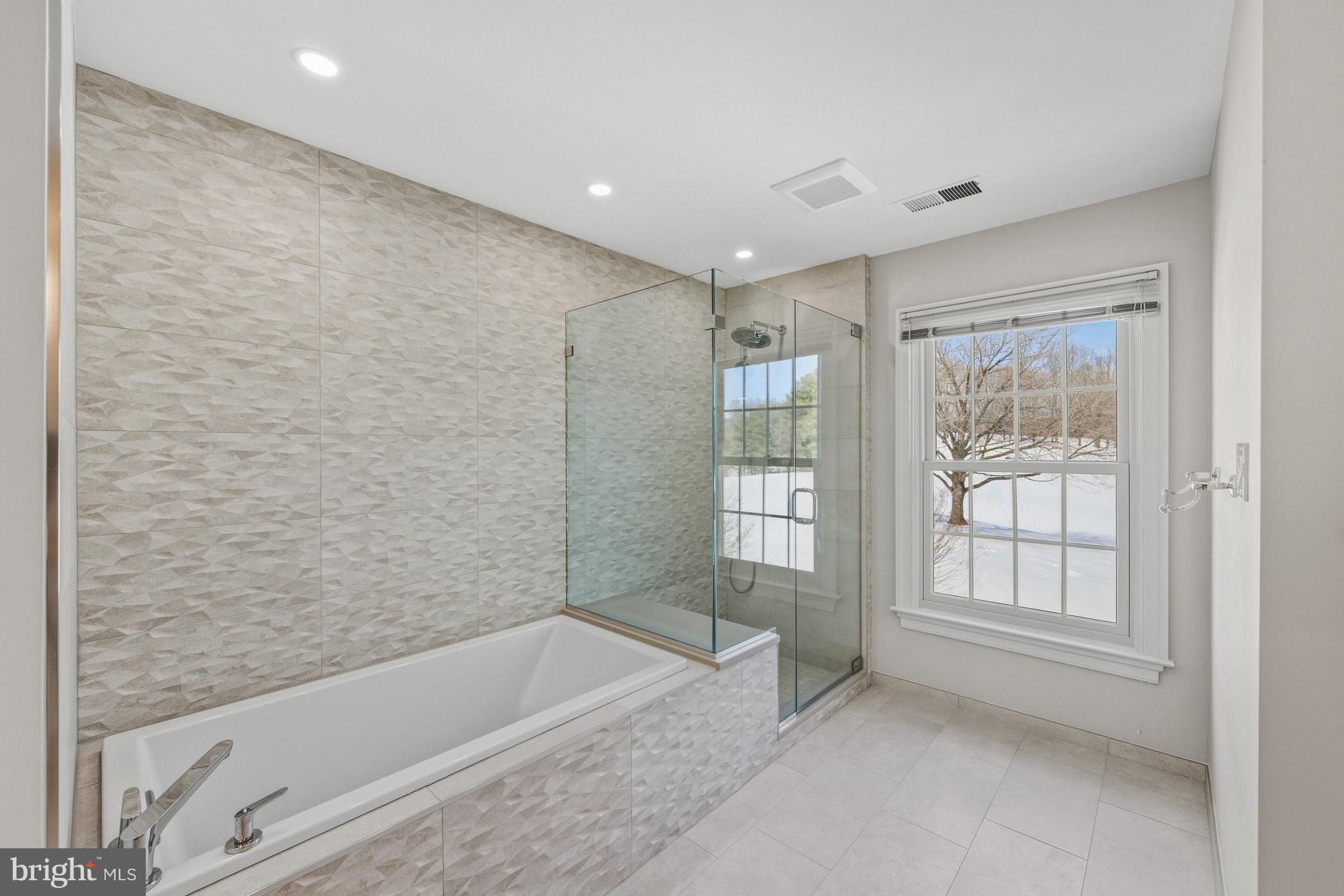 AVENEL - Residential