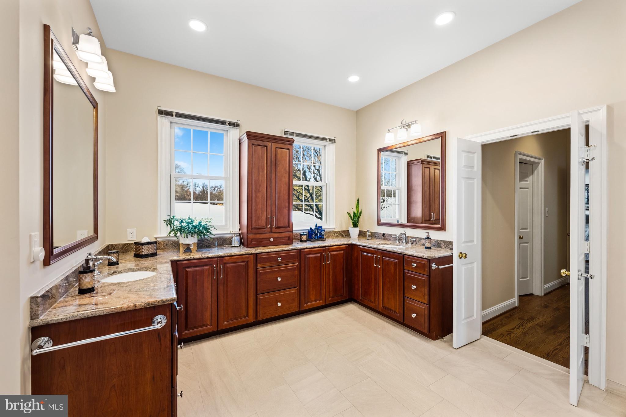 AVENEL - Residential