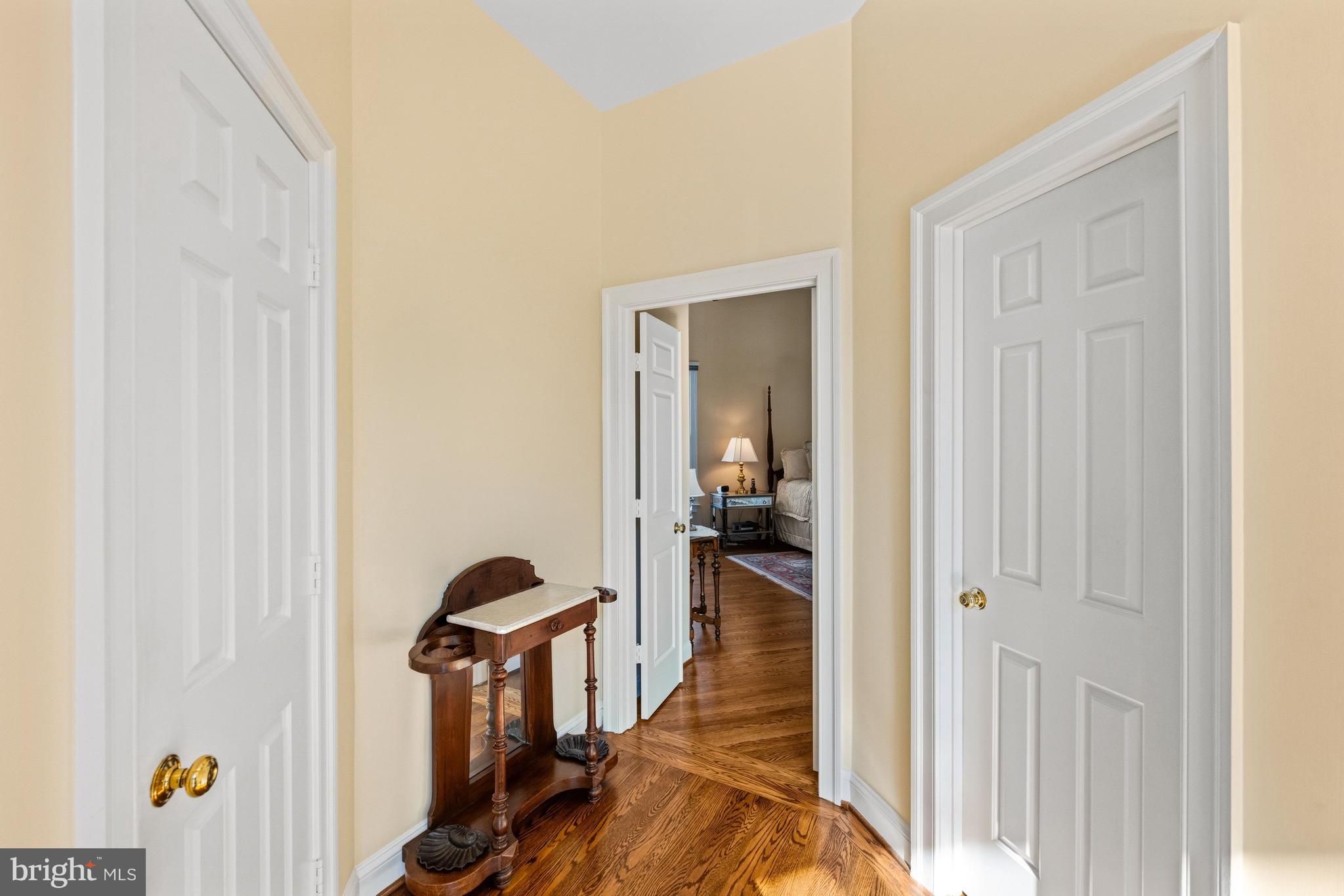 AVENEL - Residential