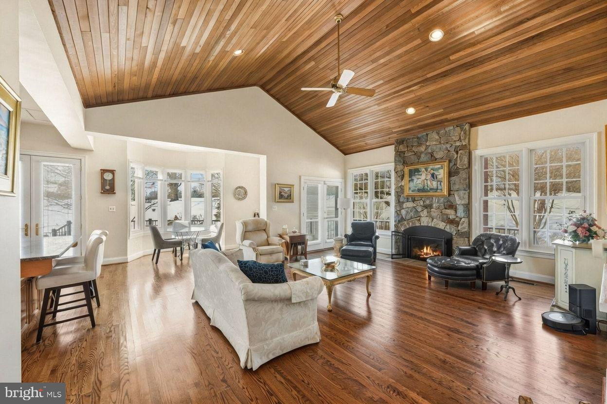 AVENEL - Residential