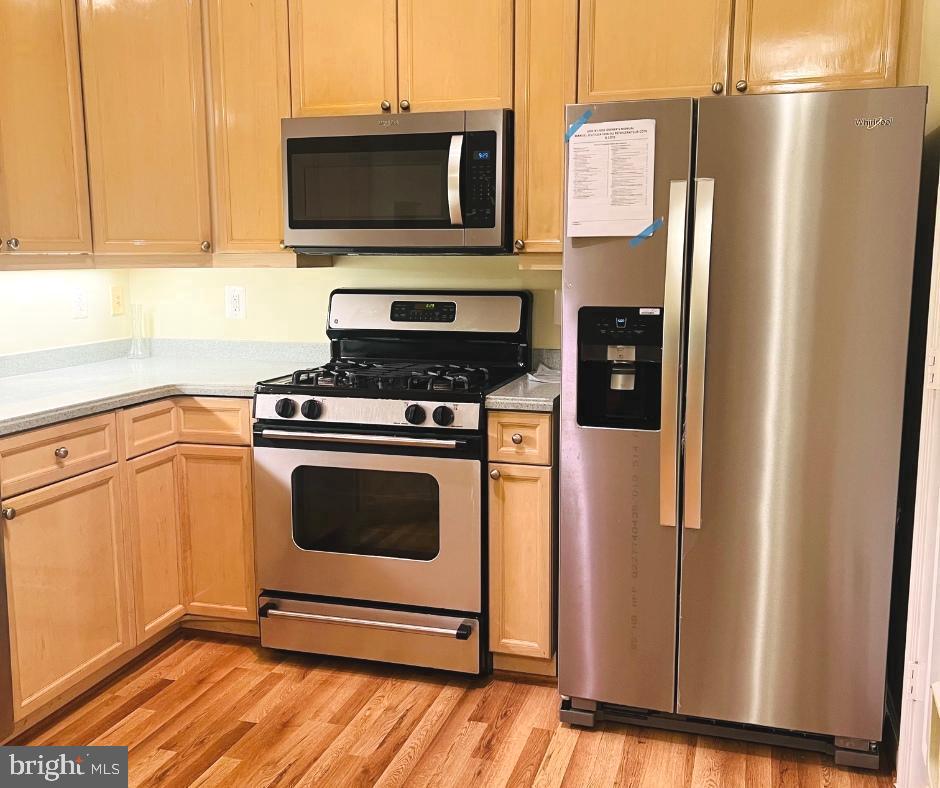 BELMONT BAY - Residential Lease