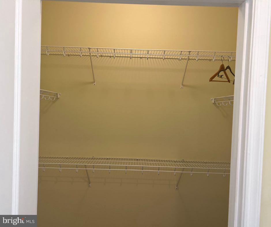 BELMONT BAY - Residential Lease