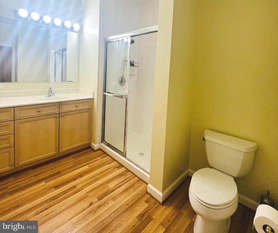 BELMONT BAY - Residential Lease