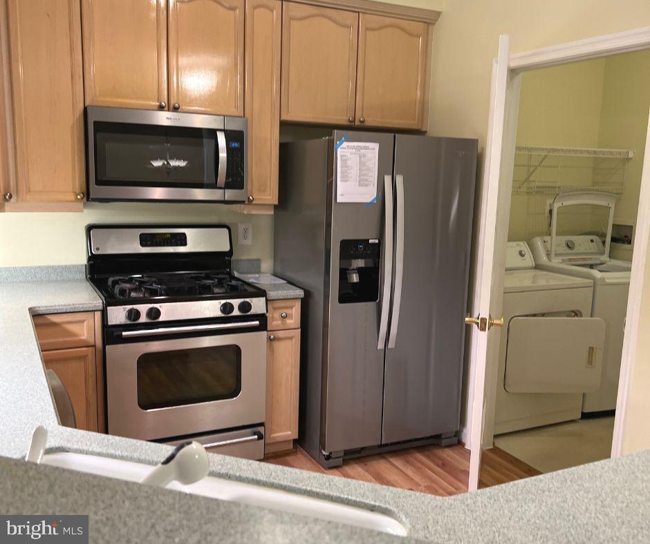 BELMONT BAY - Residential Lease