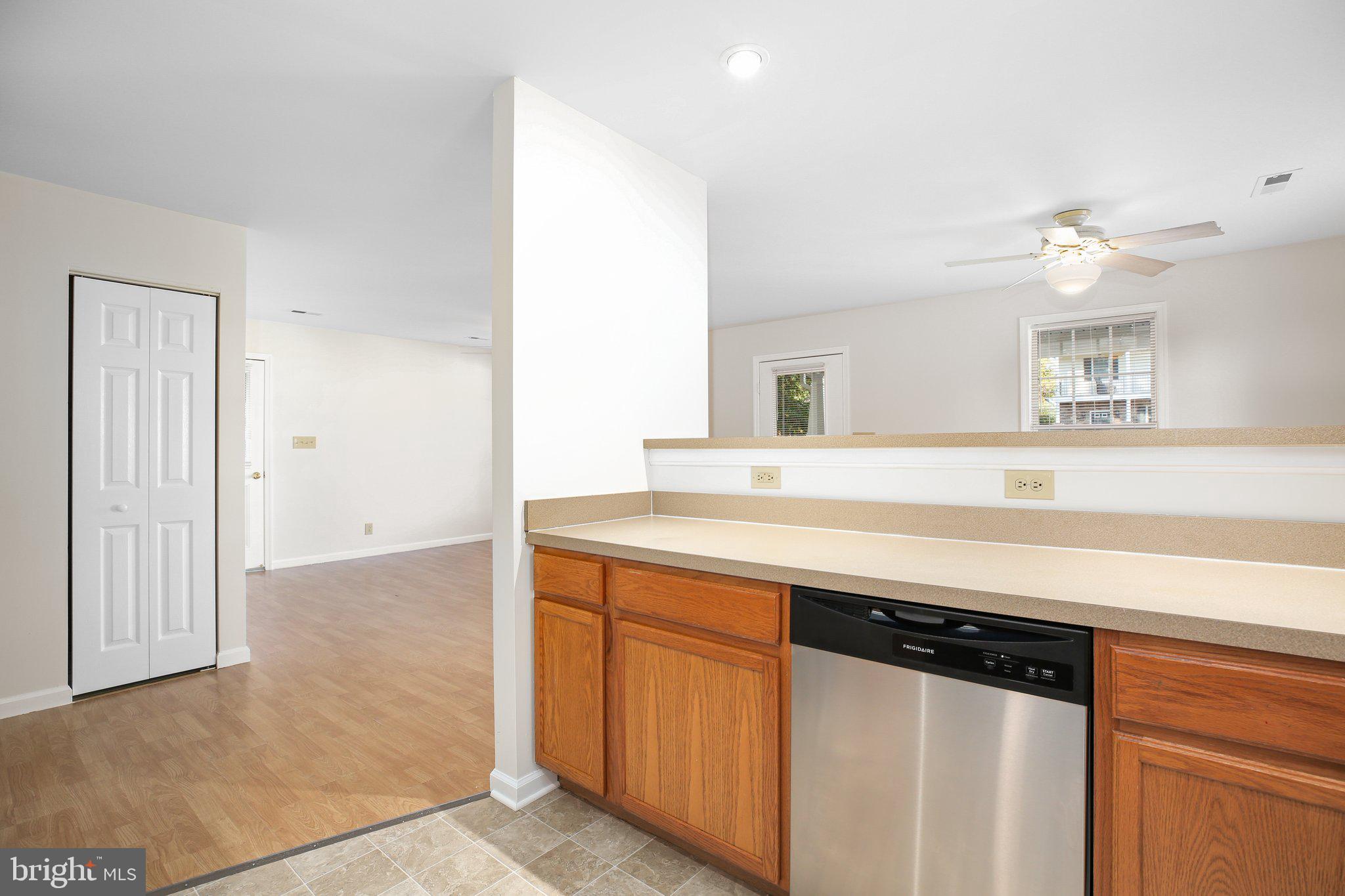 ROSELAND - Residential