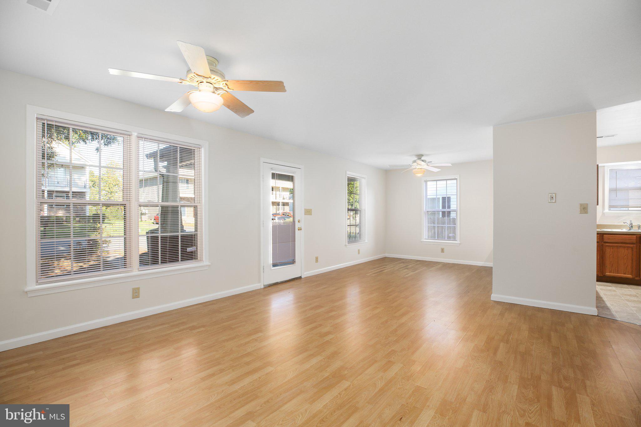 ROSELAND - Residential