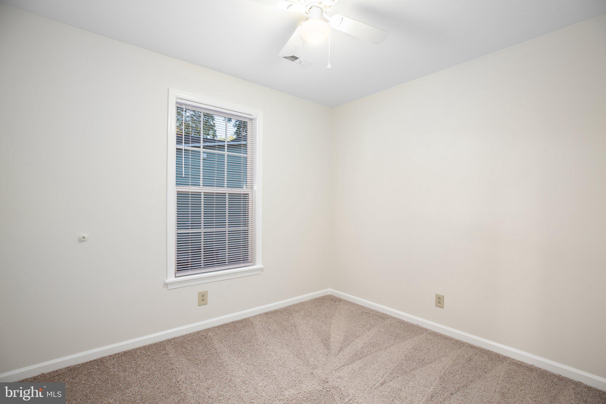 ROSELAND - Residential