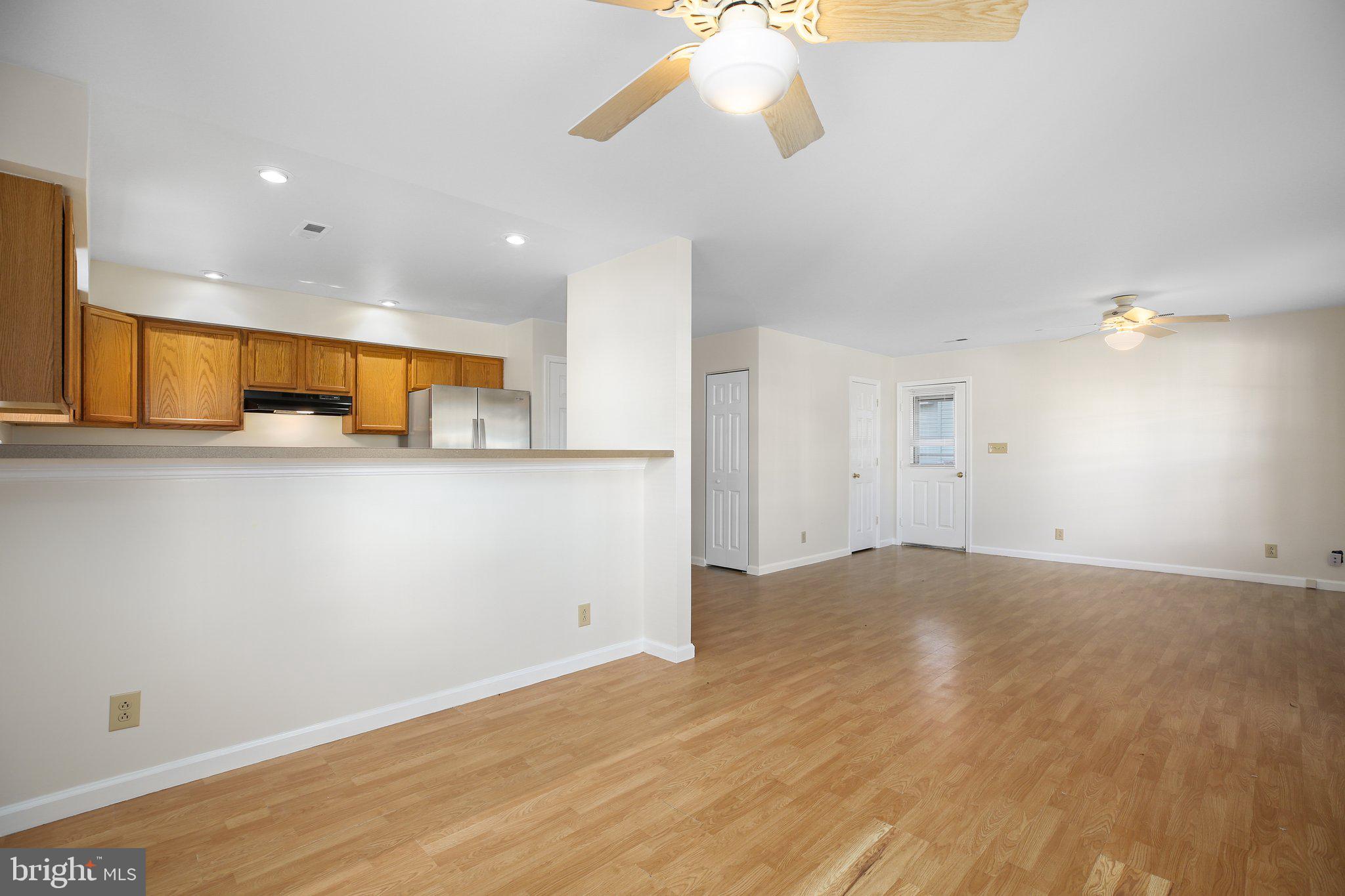 ROSELAND - Residential