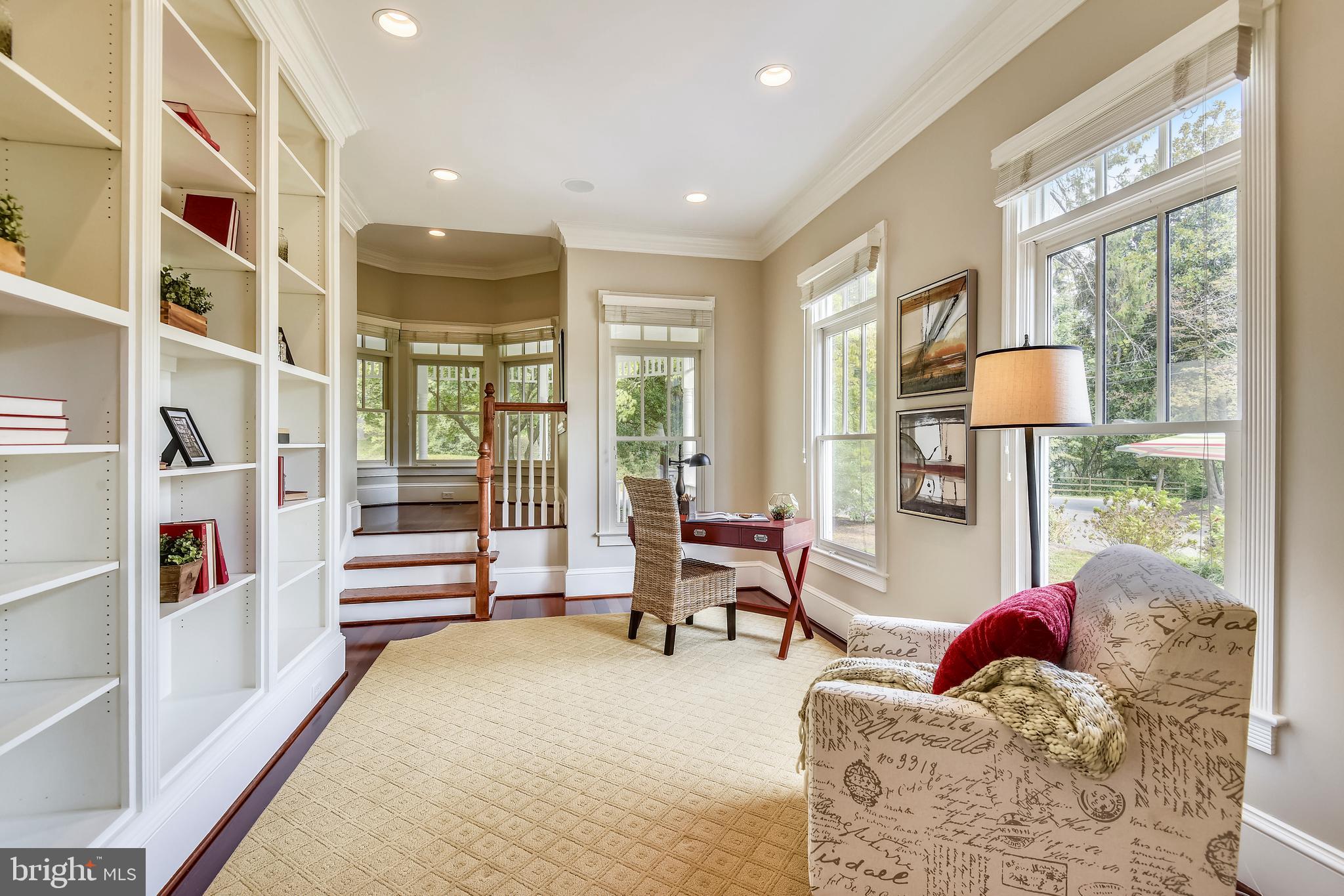 WOODMONT - Residential