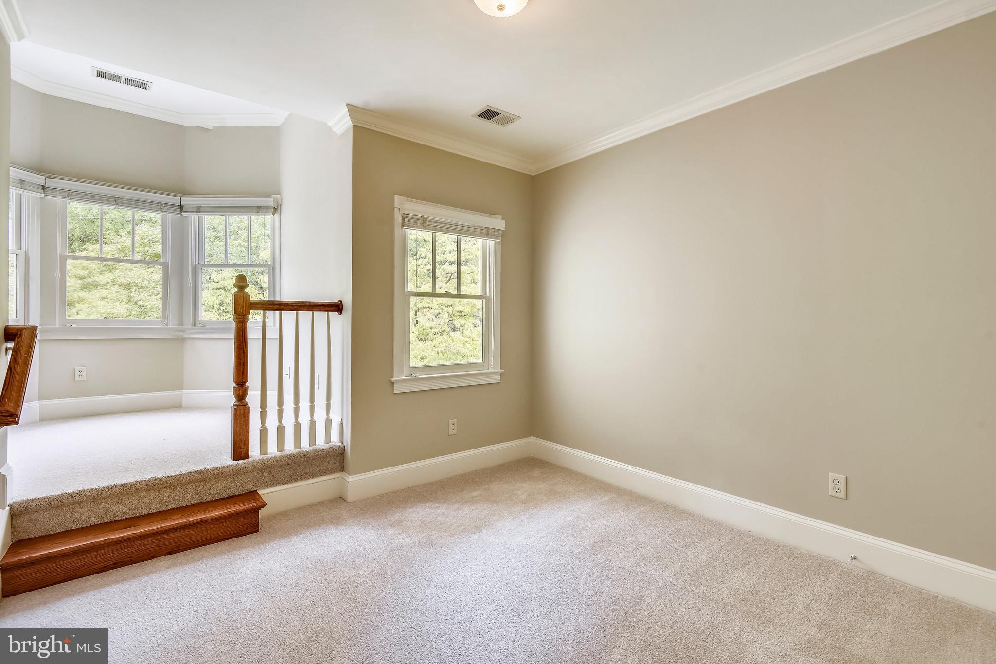 WOODMONT - Residential