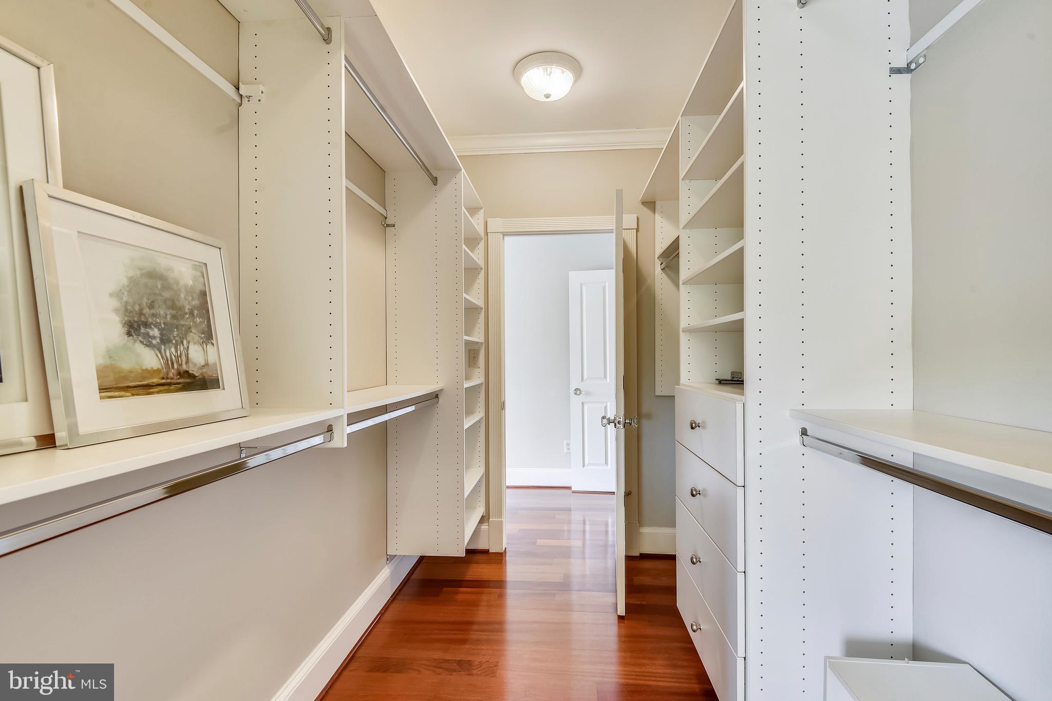 WOODMONT - Residential