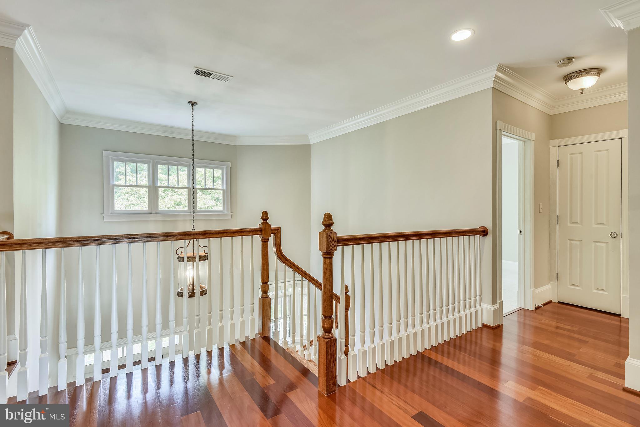 WOODMONT - Residential