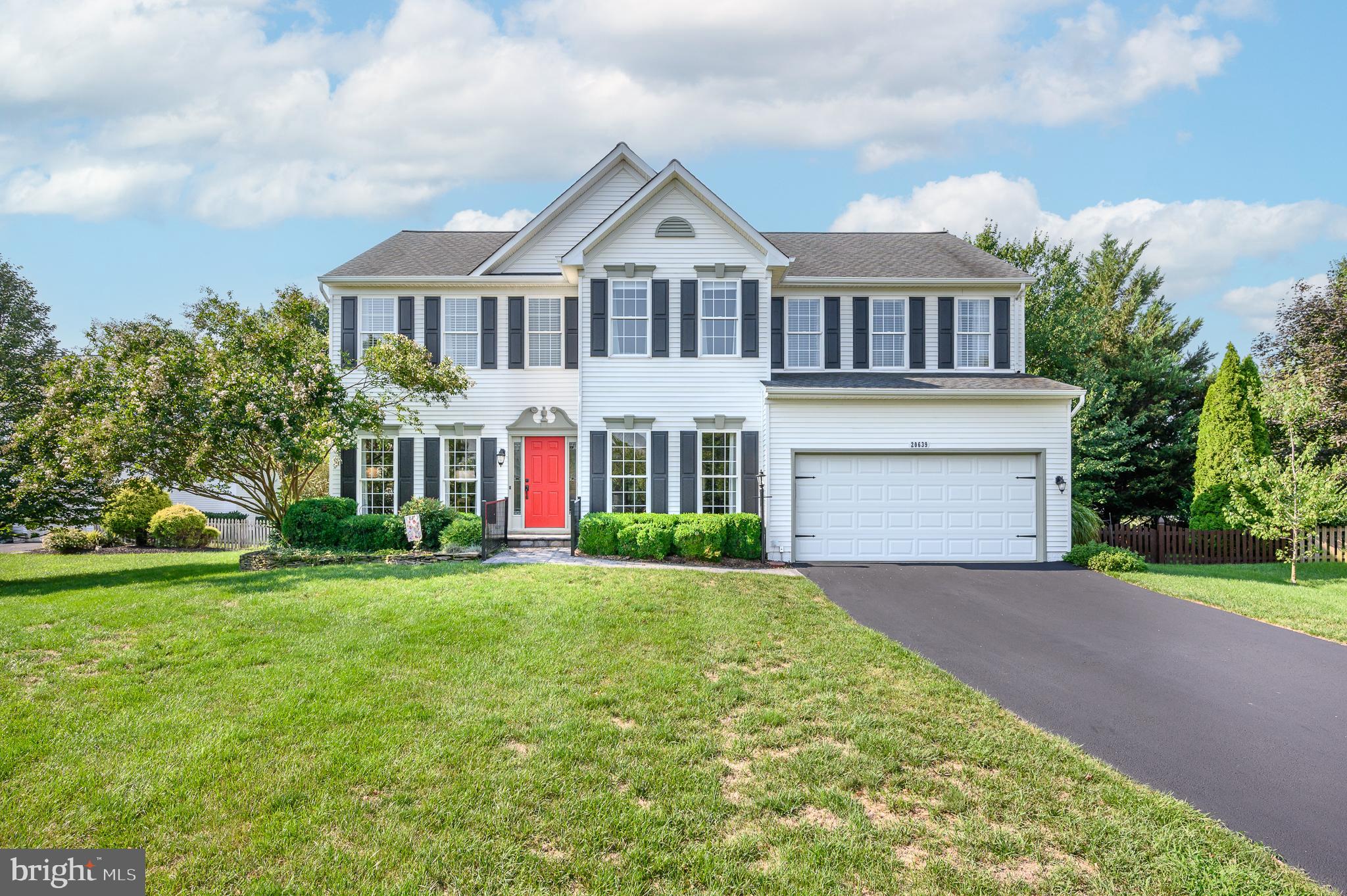 ASHBURN FARM - Residential