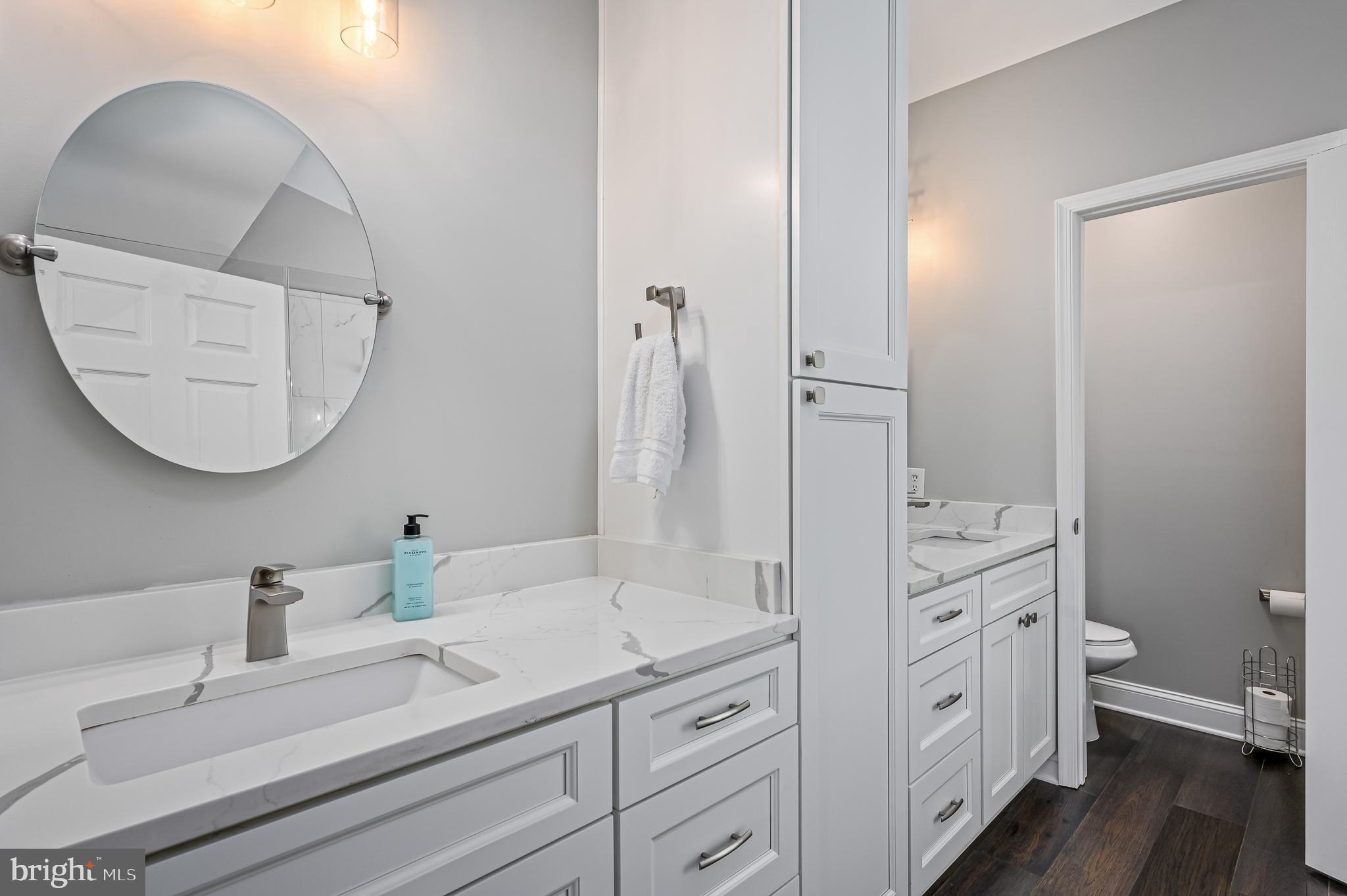 ASHBURN FARM - Residential