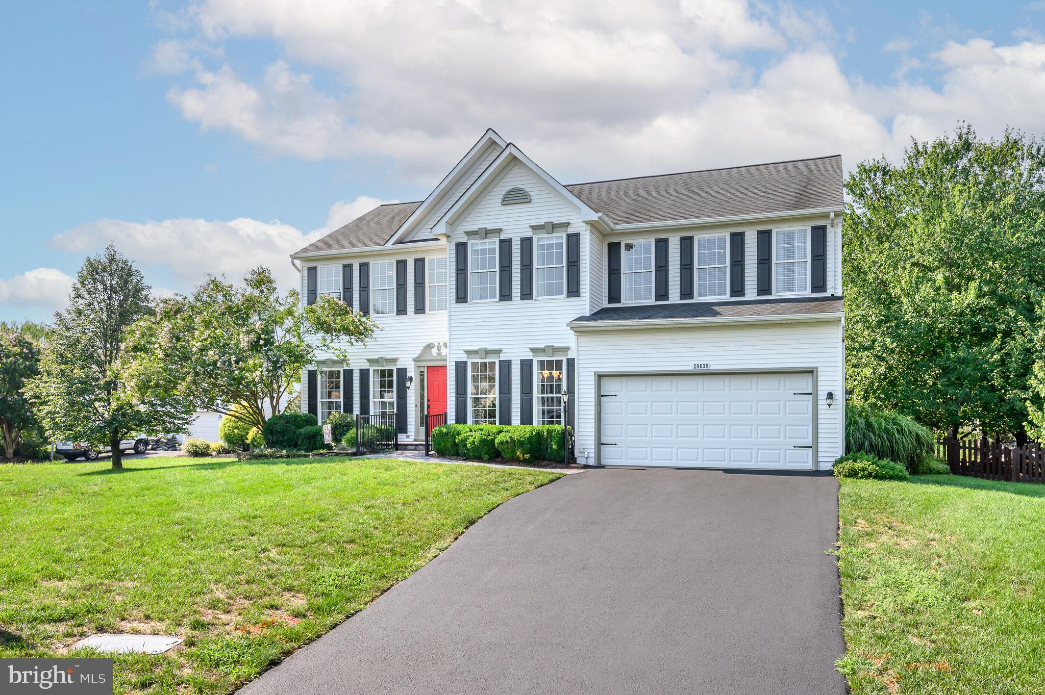 ASHBURN FARM - Residential