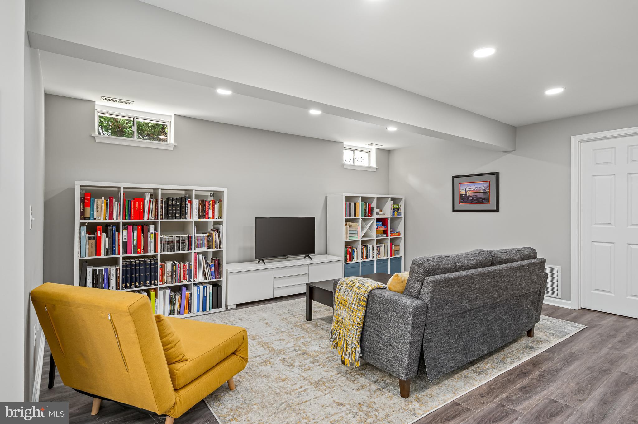 ASHBURN FARM - Residential