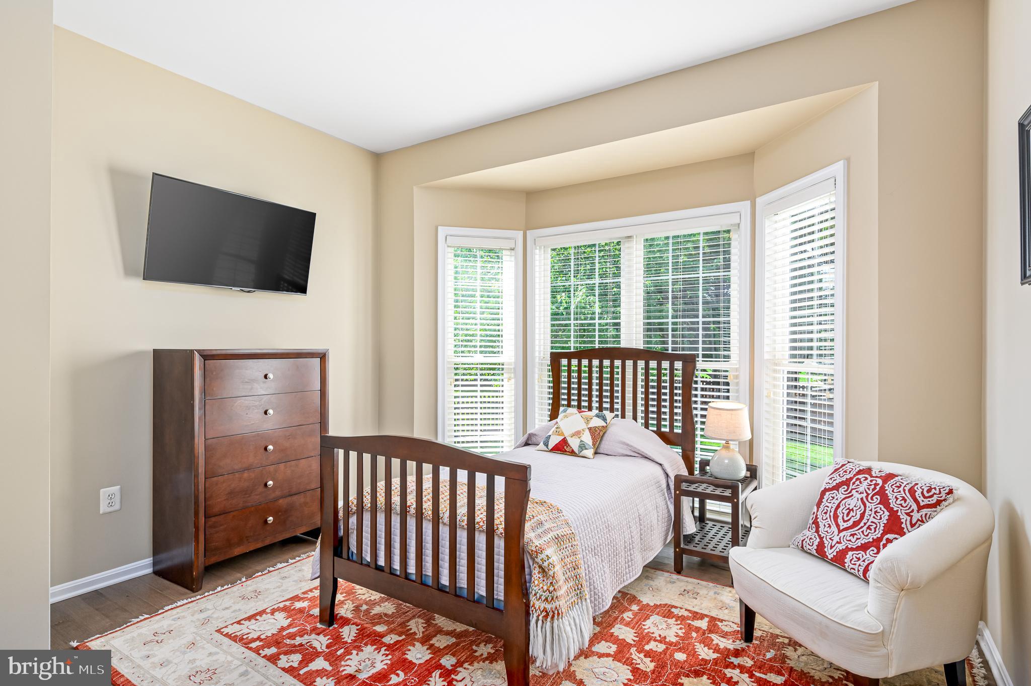 ASHBURN FARM - Residential