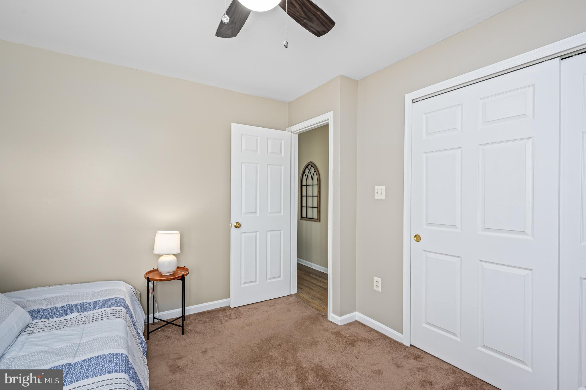 ASHBURN FARM - Residential