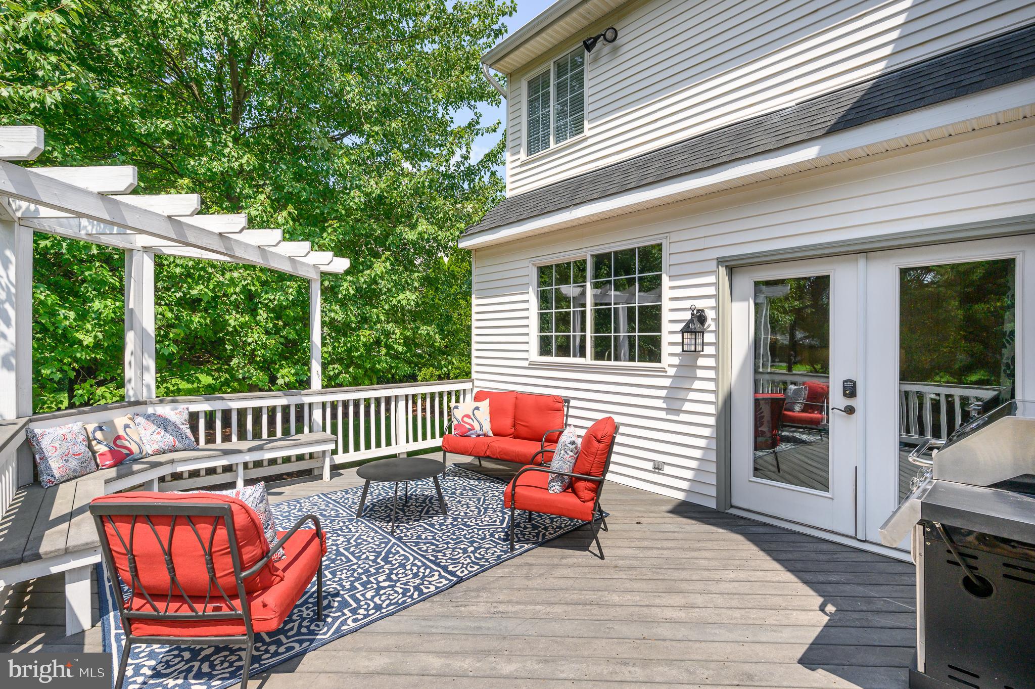 ASHBURN FARM - Residential