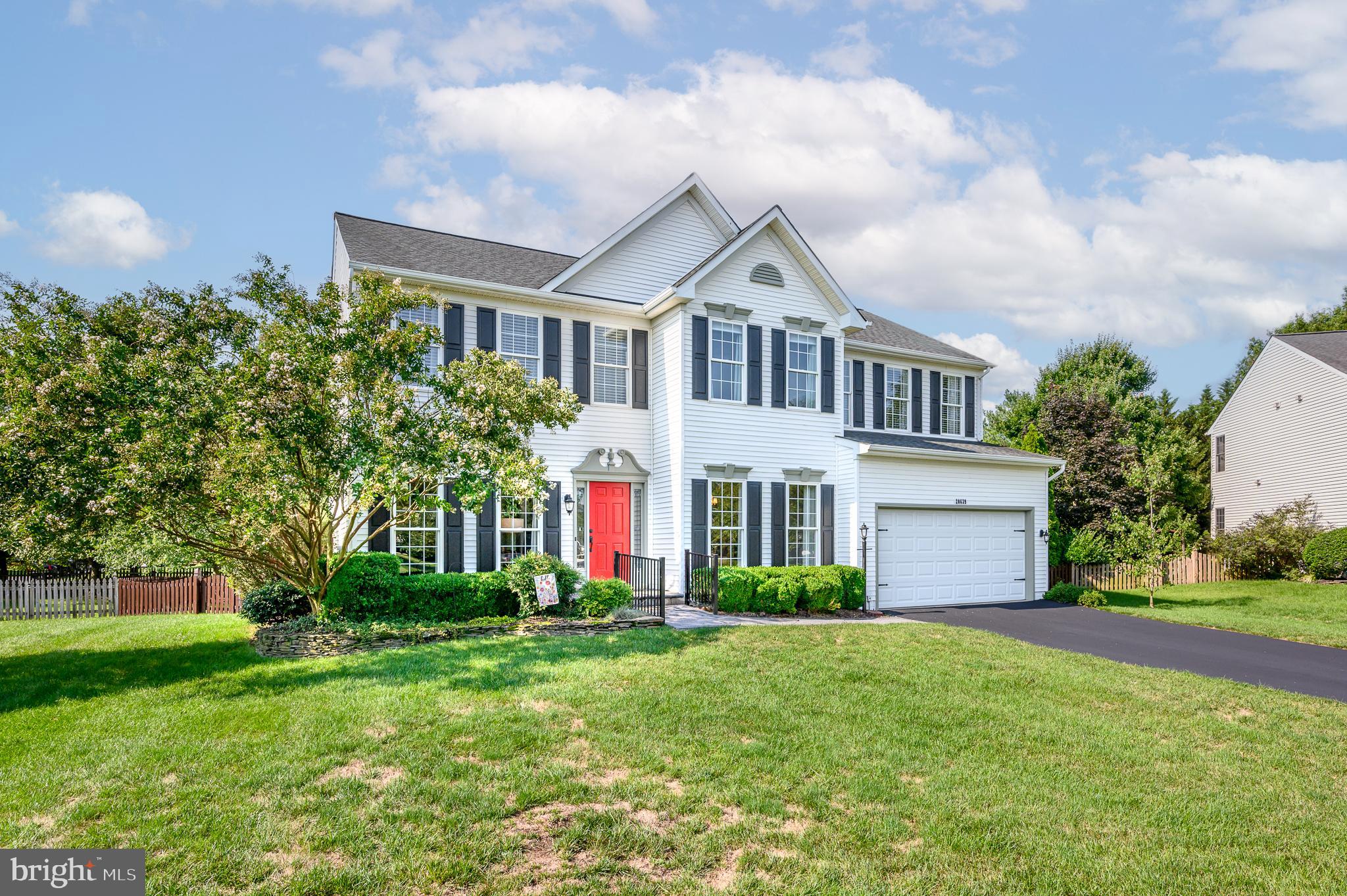 ASHBURN FARM - Residential