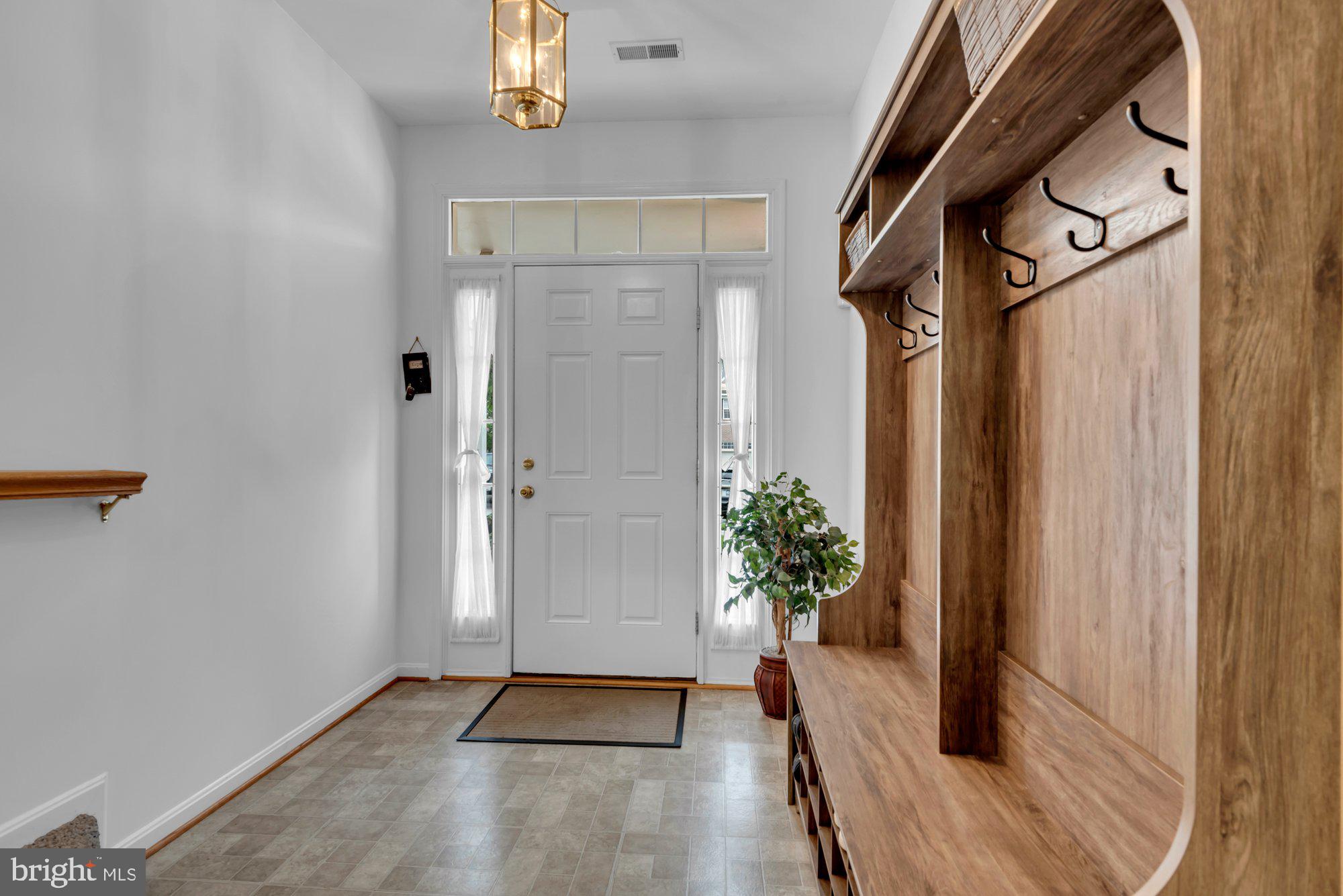 2567 VIREO COURT