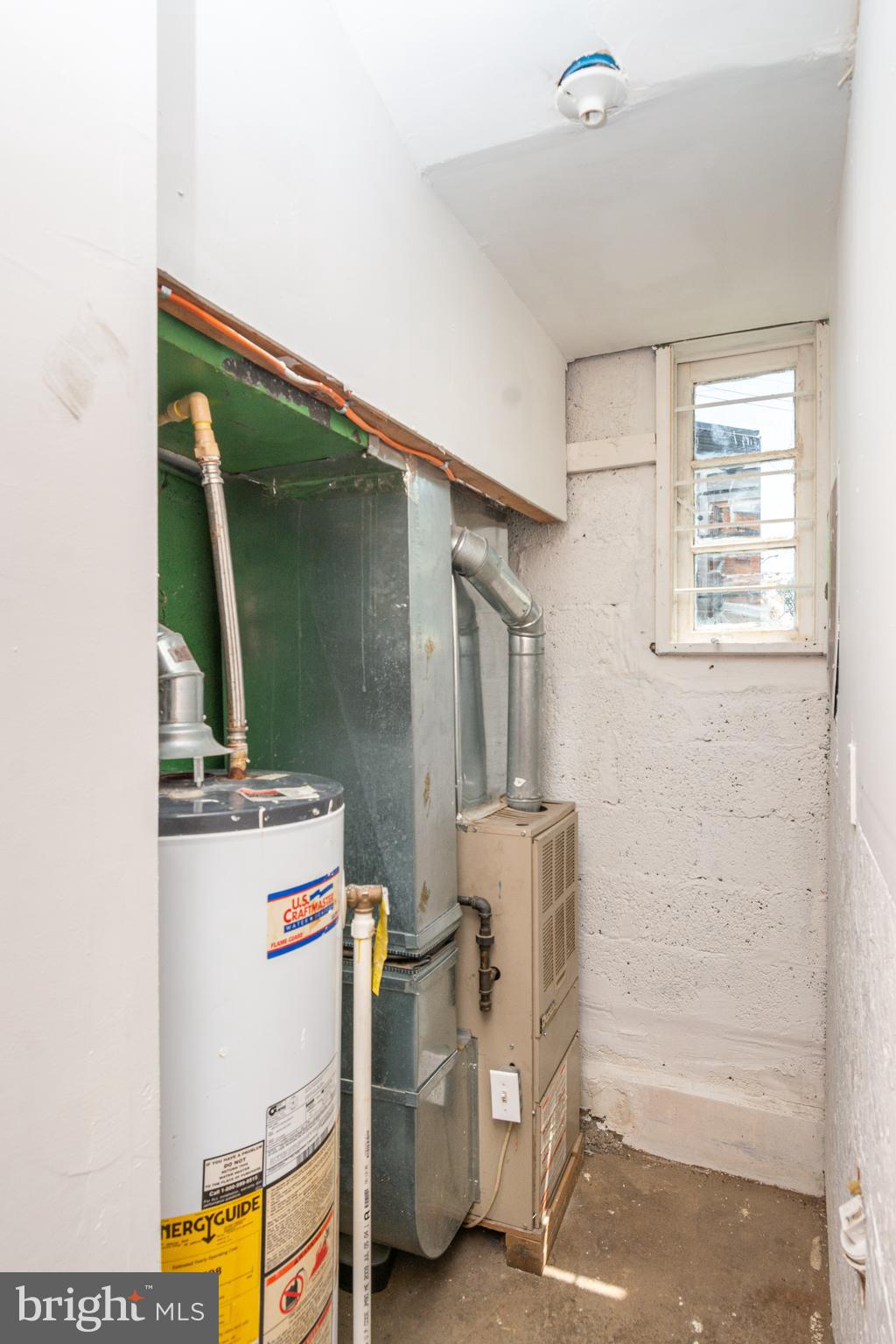 BALTIMORE HIGHLANDS - Residential