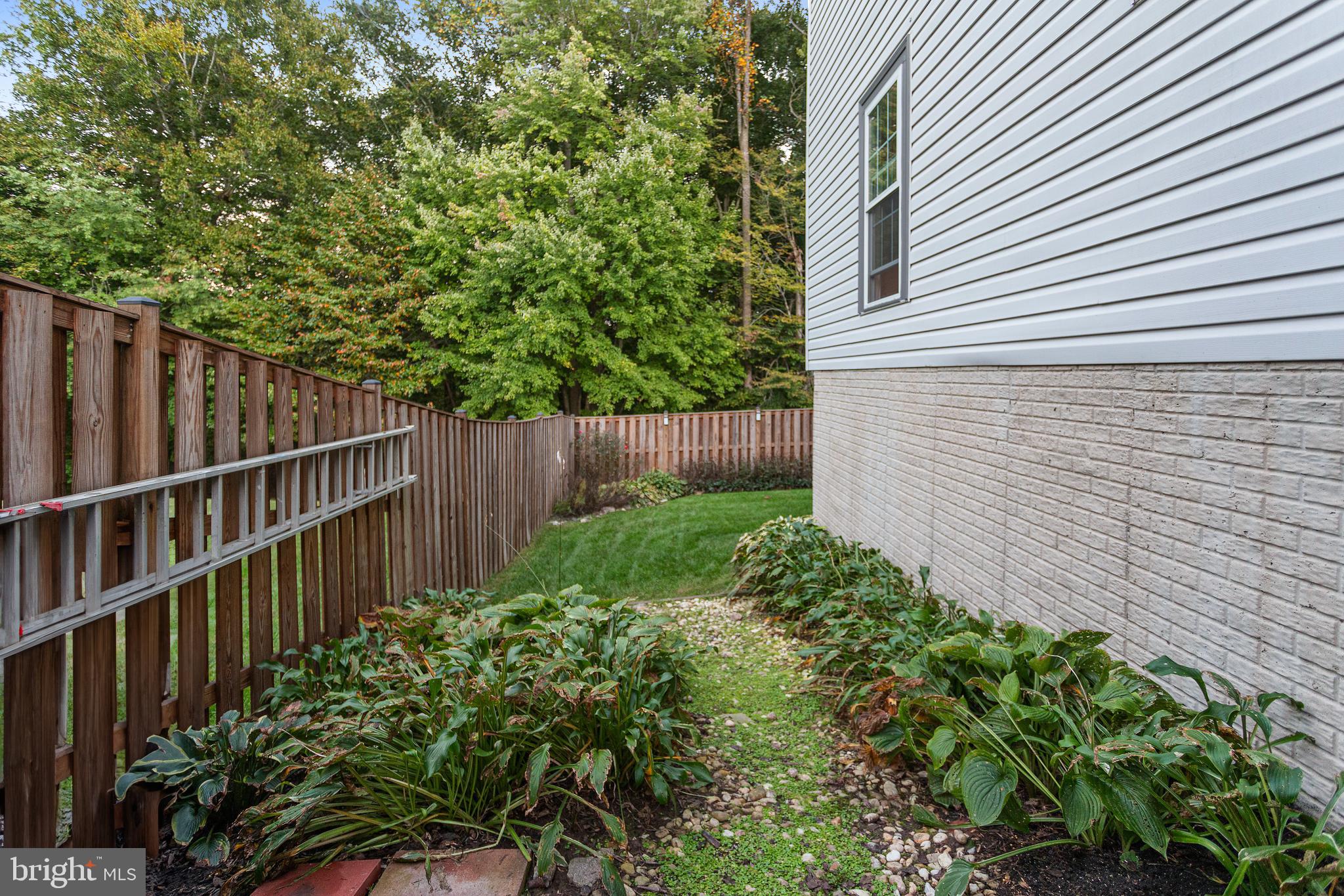 DALE CITY - Residential