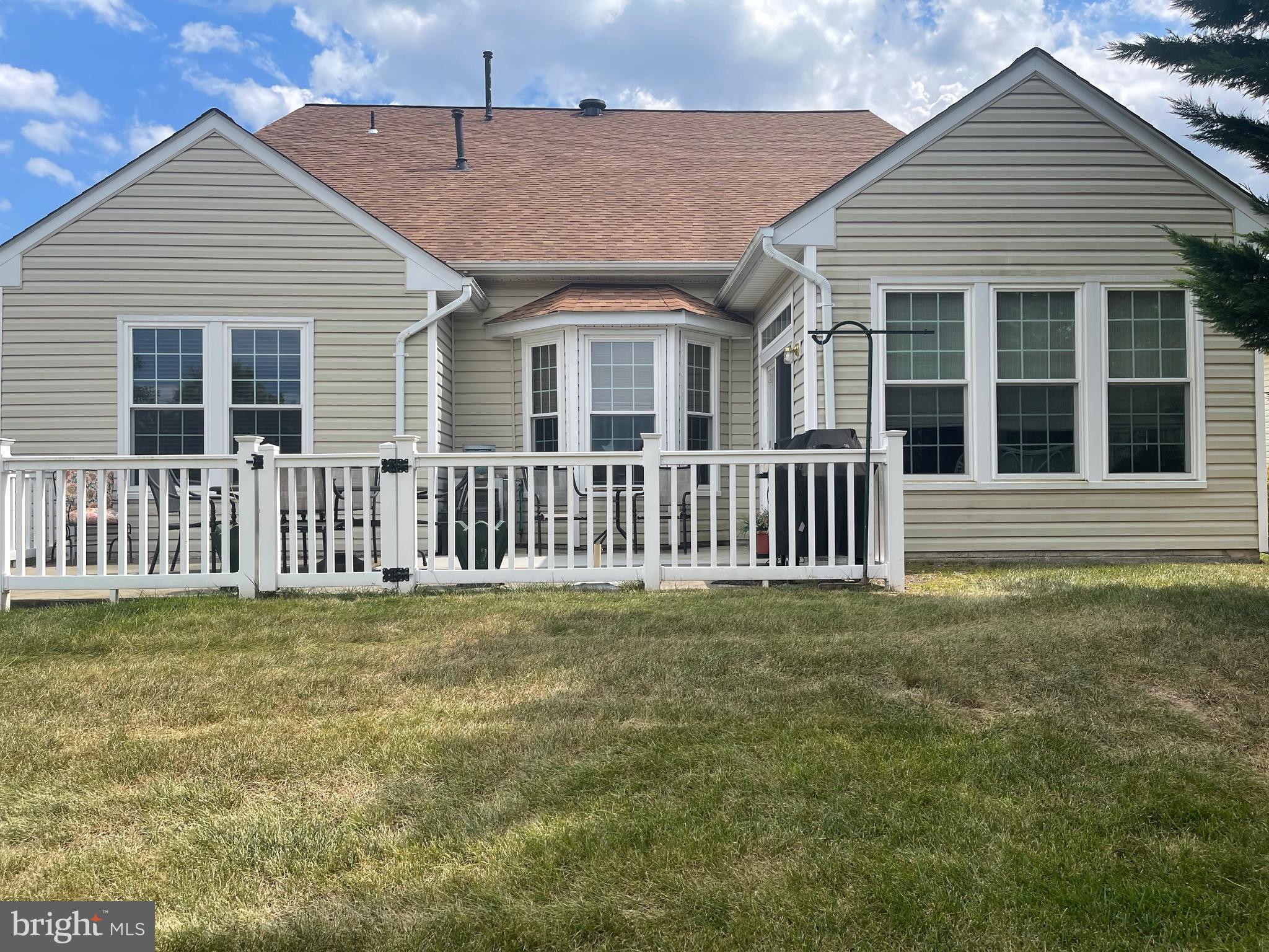 3758 BLOWING LEAF PLACE