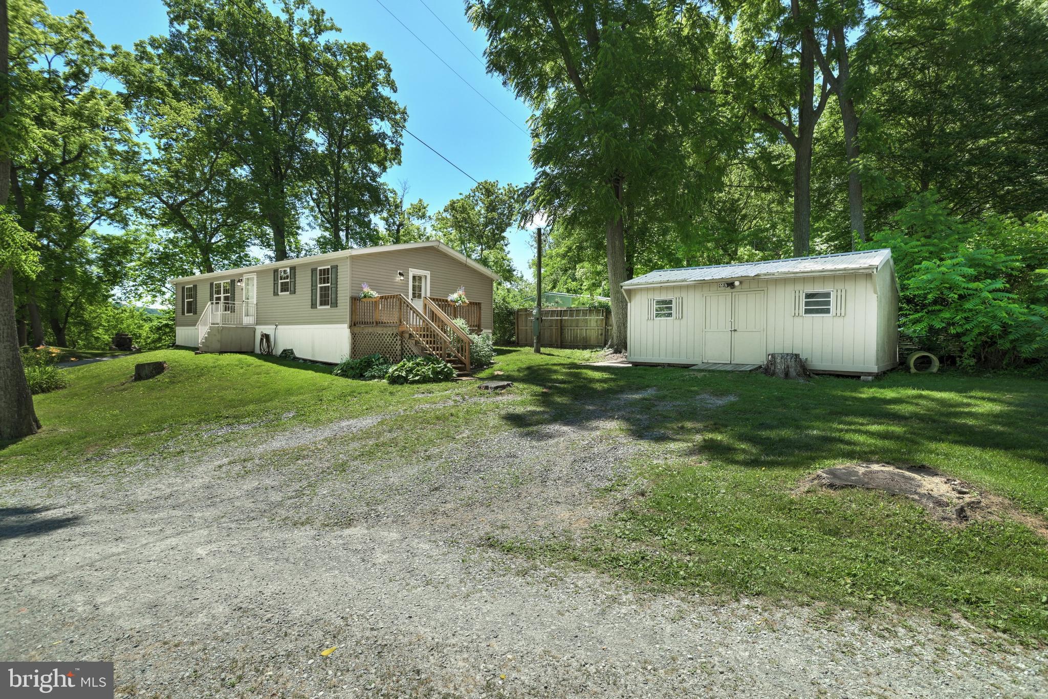 MAGNOLIA SPRINGS - Residential