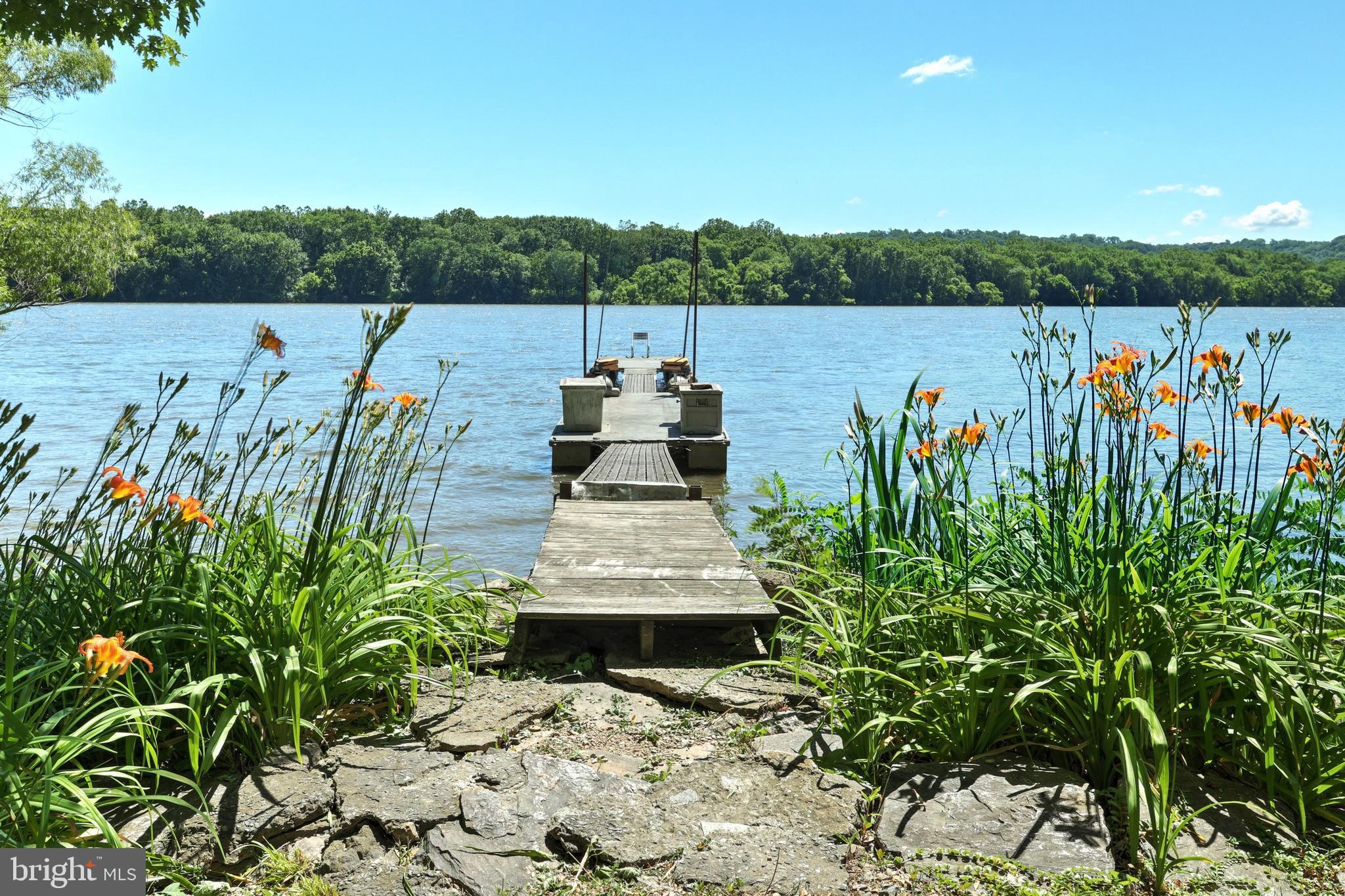 MAGNOLIA SPRINGS - Residential