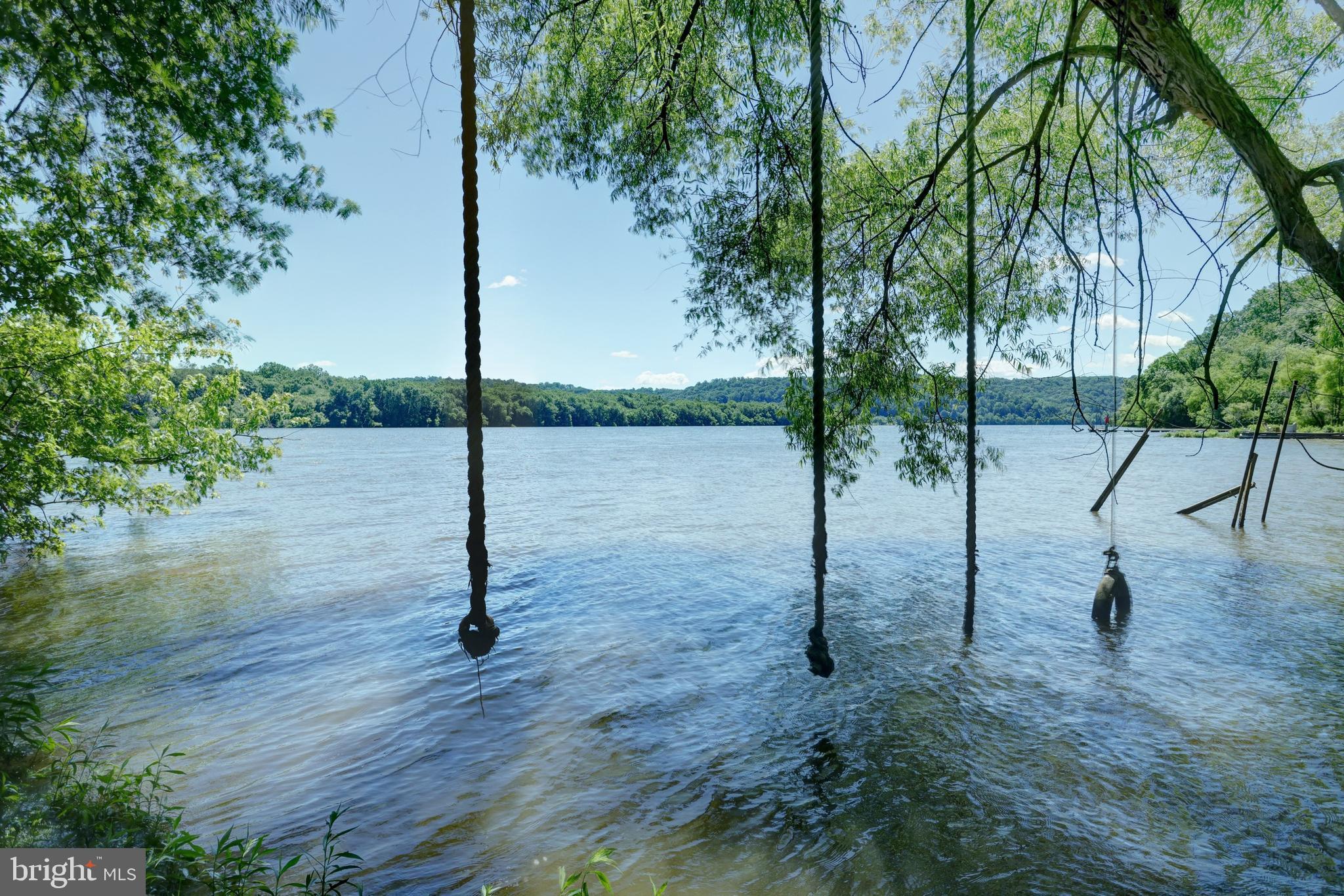 MAGNOLIA SPRINGS - Residential