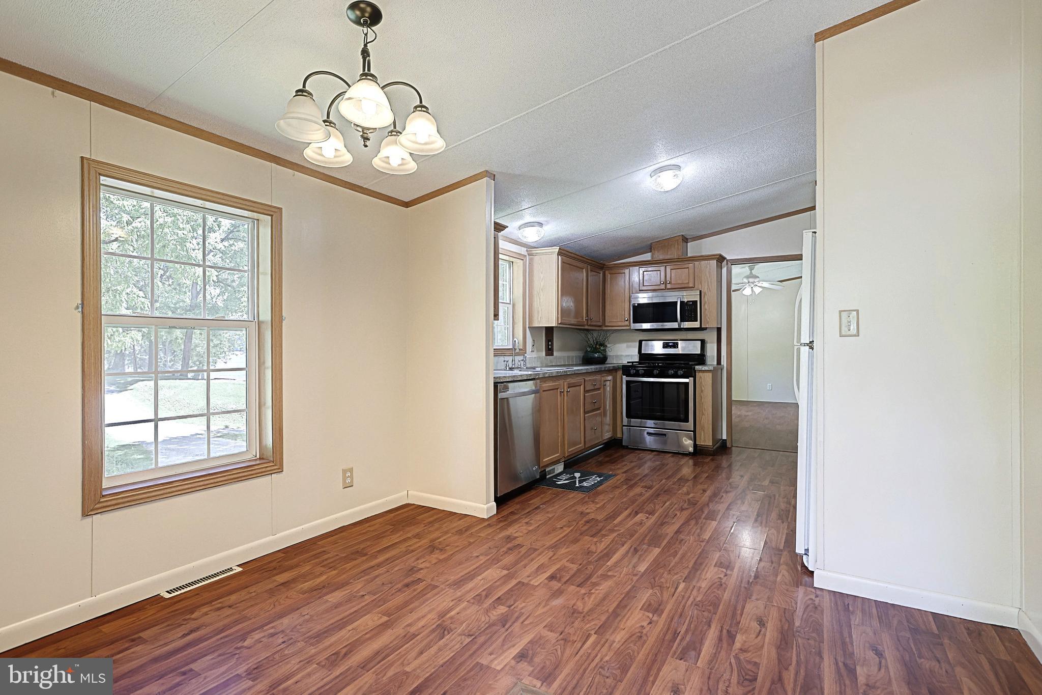 MAGNOLIA SPRINGS - Residential