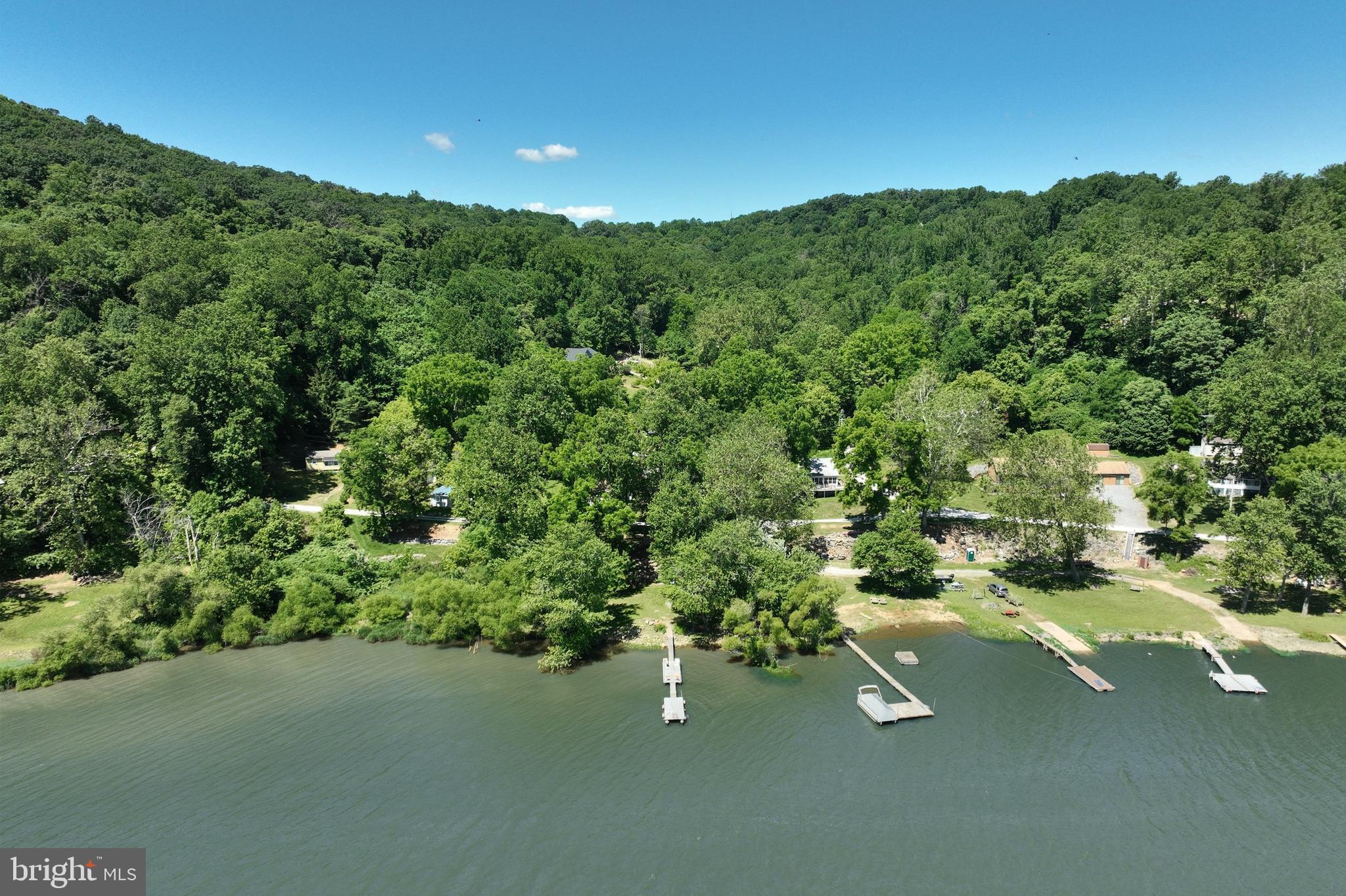 MAGNOLIA SPRINGS - Residential