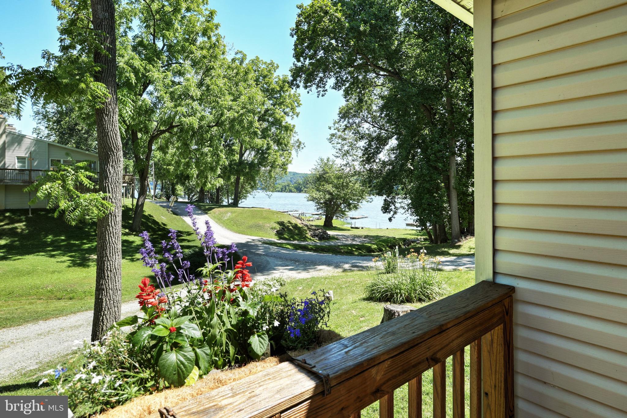 MAGNOLIA SPRINGS - Residential