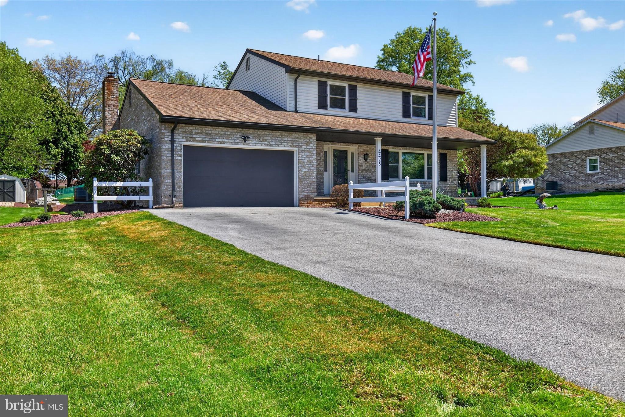 4426 CEDARWOOD DRIVE