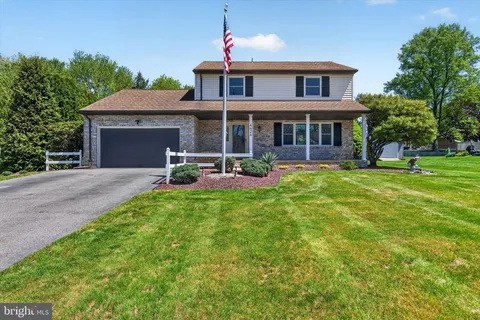MLS: PAYK2101824